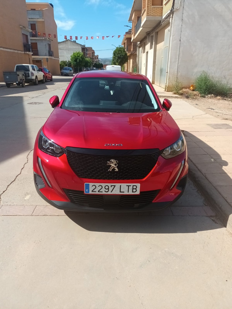 Peugeot 2008 Active 100cv Puretech | Rojo